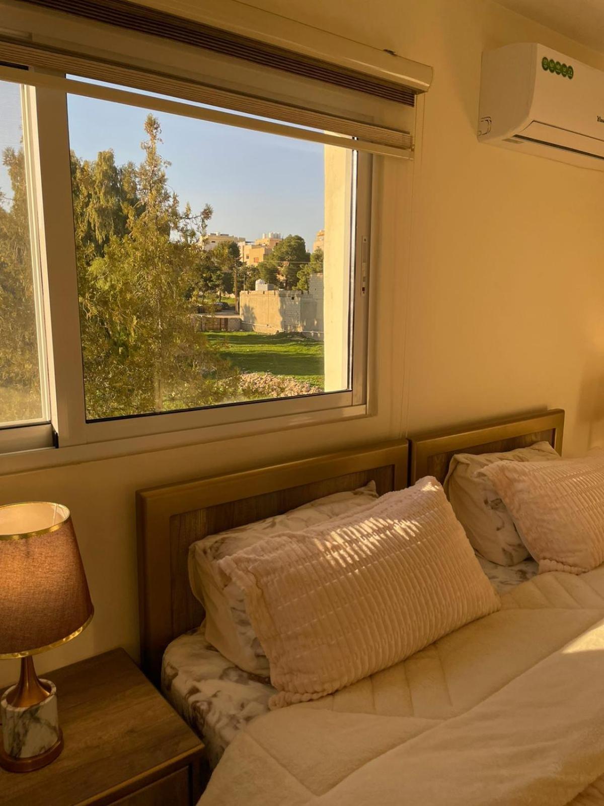 Classy Hostel Madaba Esterno foto
