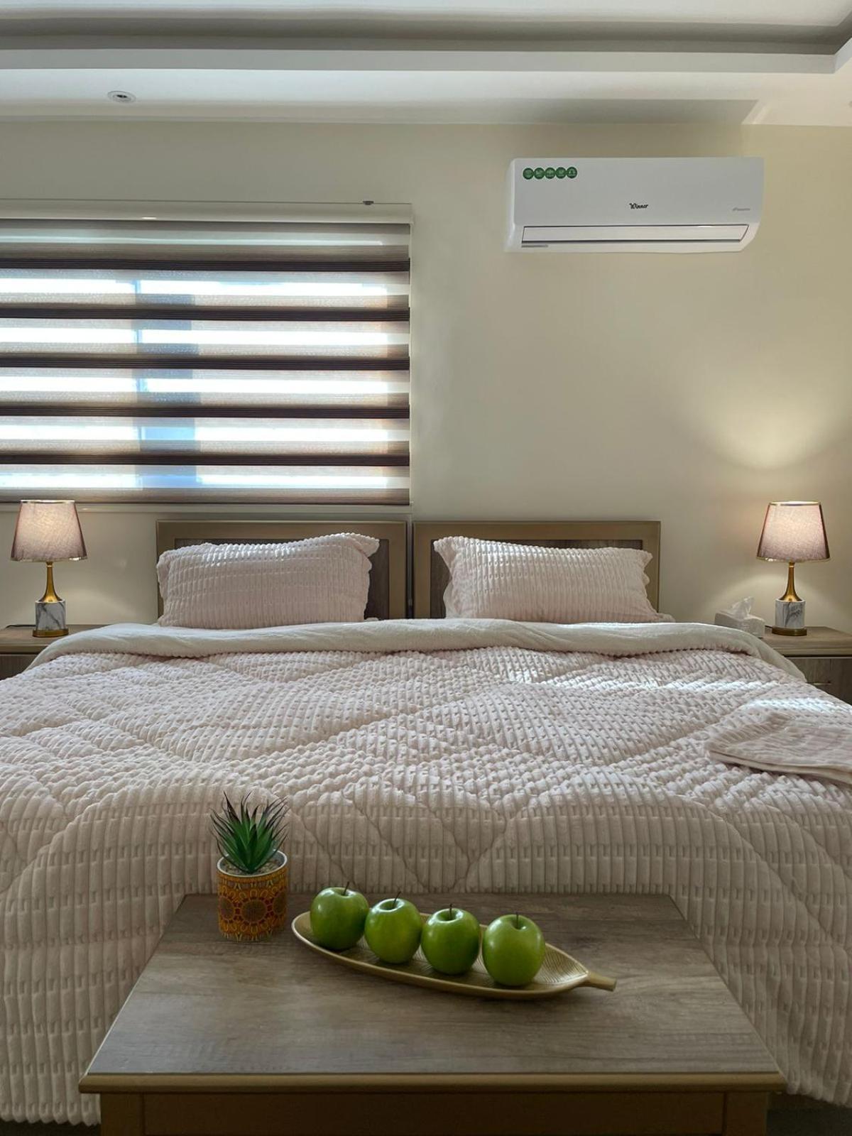 Classy Hostel Madaba Esterno foto